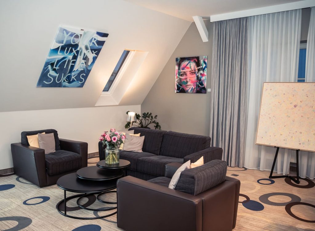Danke Hannover! Eröffnung der Sascha Dahl Art Suite 103 Sascha Dahl Art Suite Sheraton Pelikan Hotel 0014